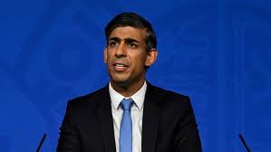 Read more about the article New gas and diesel vehicle bans are postponed by 5 years by UK PM Rishi Sunak.