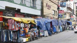 Read more about the article GCC Unveils Tough Street Vending Rules to Curb Hawker Menace                                                                                             Date: August 25, 2025                                                                       Source: India Advocacy | Urban Governance & Compliance News